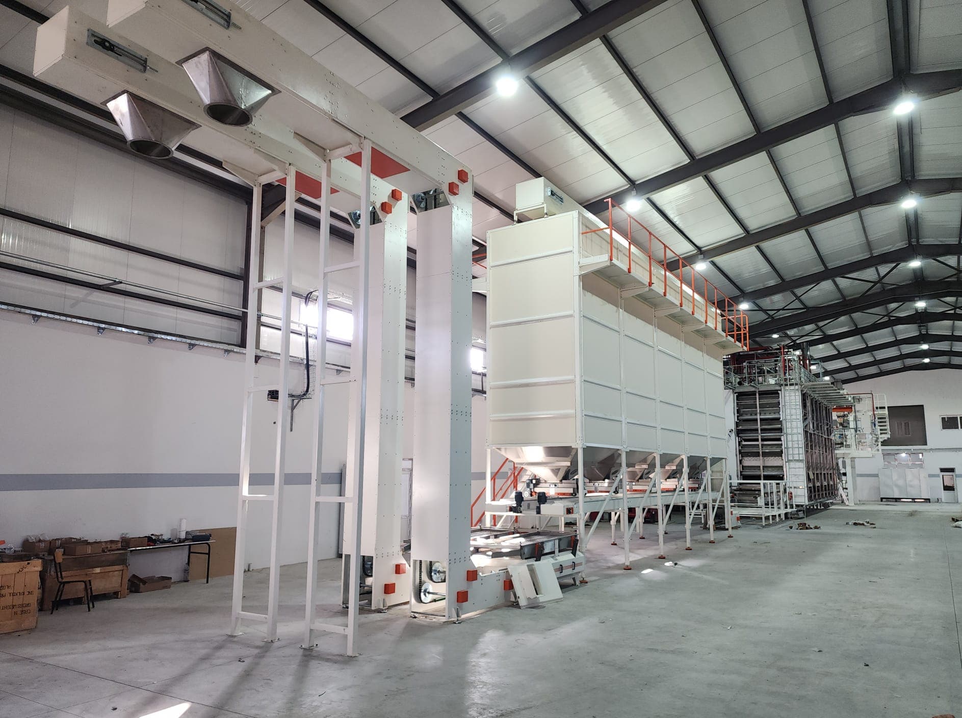 Silo ve Boşaltma Sistemi | Serna Makina
